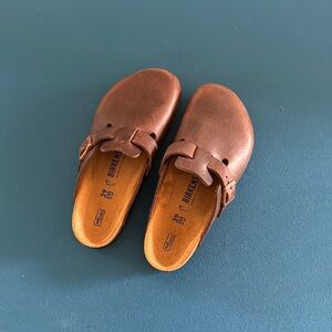 Brown leather Birkenstock clogs